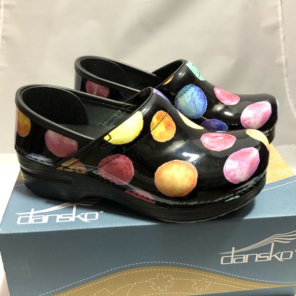 New! Dansko Women's Pro Planet Patent Clogs - Picture 2 of 5